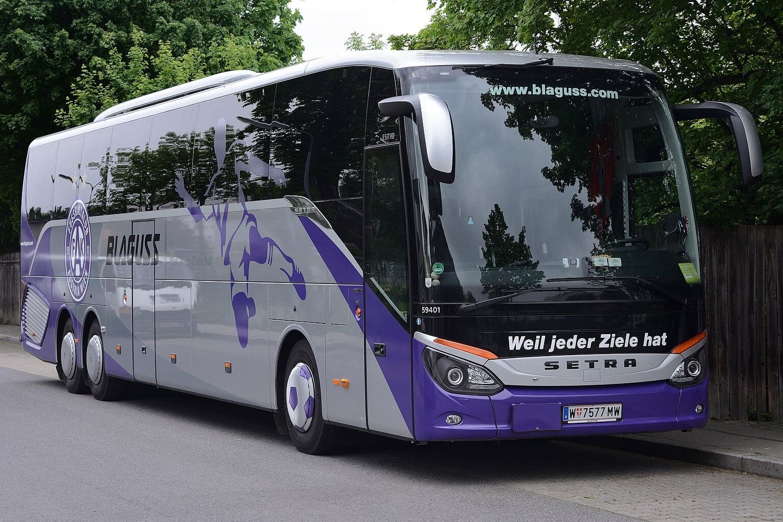 Setra távolsági autóbusz
